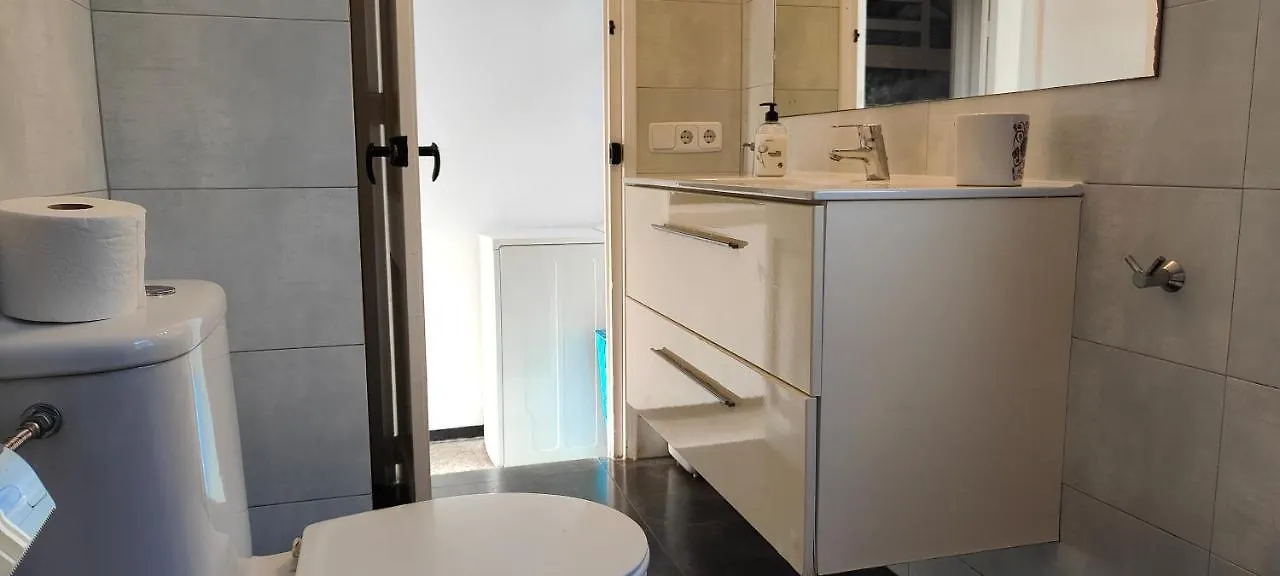 Vakantiehuis Casa Con Jardin A 30 Metros De La Playa. At. Villa Palamós